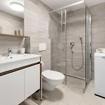 1 Bedroom Stunning In *